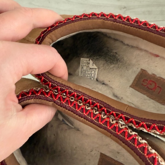 UGG Tan Suede Slippers with Red Accents - Picture 6 of 9